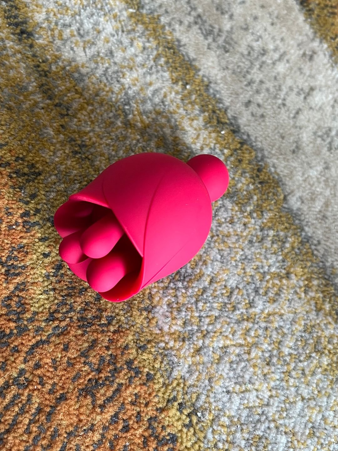 Rosewyn - Rotating Rose Toy Vibrator & Pinpoint Stimulator photo review